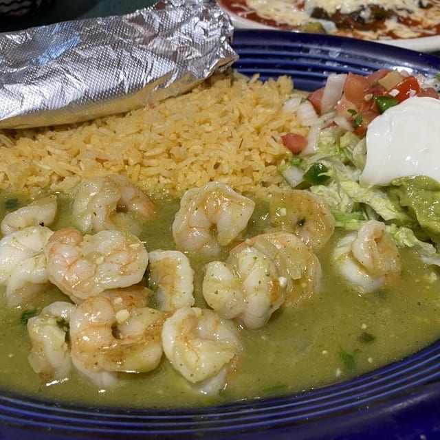 Camarones Al Mojo De Ajo.