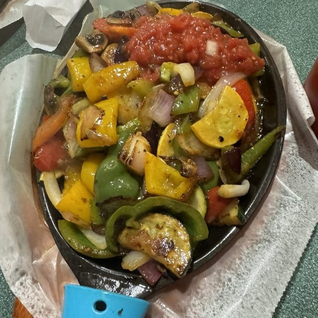 V7. Veggie Fajitas.