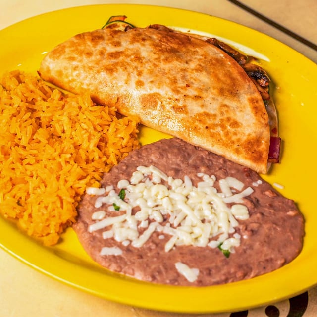 V4. Vegetarian Quesadilla.